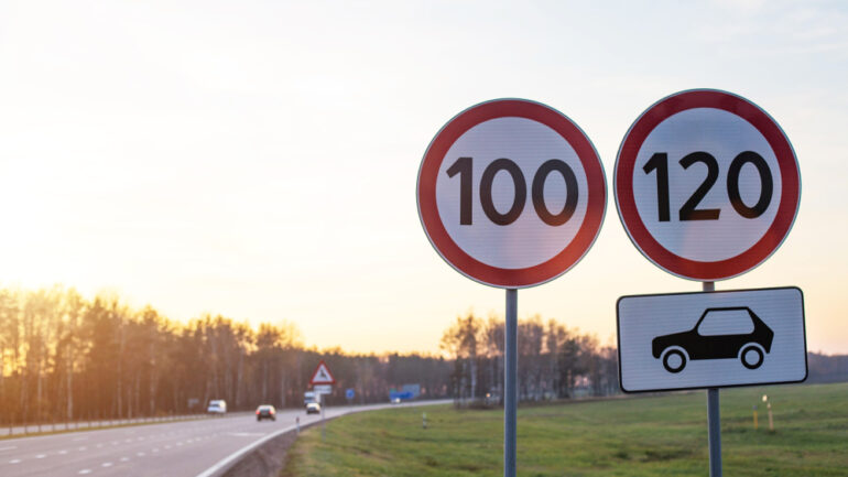Tänasest hakatakse Eestis osadel maanteedel piirkiiruseid tõstma
