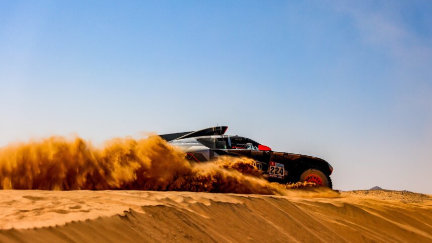 Dacia avaldas oma esimese Dakari-auto, mille rooli läheb vanameister Sebastien Loeb