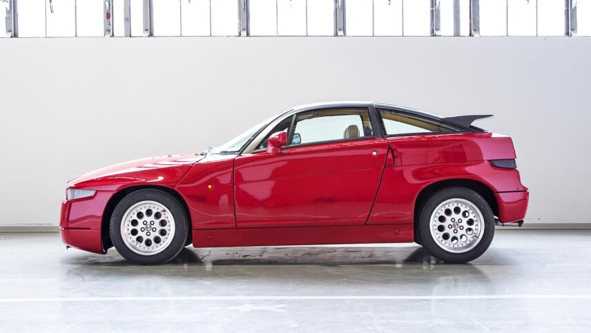 Restaureeritud Alfa Romeo SZ: kõige “nägusam” Itaalia sportauto näeb välja nagu uus