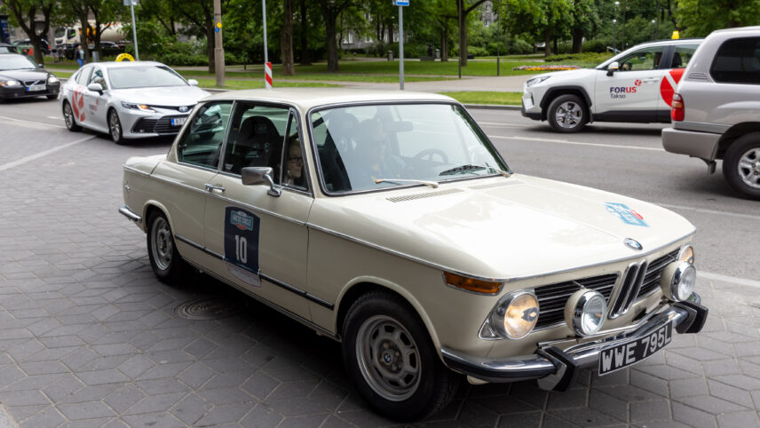 Galerii: Tallinna väisas klassikaliste autode ralli Arctic Circle 2022