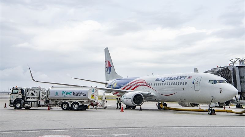 Tähtis verstapost: Malaysia Airlines tegi taastuvallikatest toodetud kütusega oma esimese reisilennu