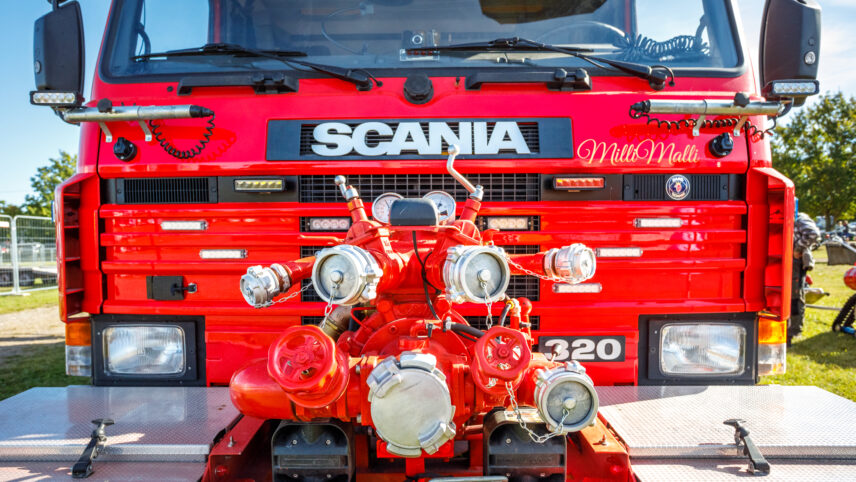 Hüüru pääste-Scania: oksjonilt uskumatult soodsalt saadud autol on varustust kui kringlis rosinaid