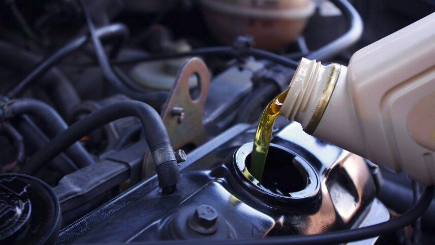 Kas autole mõjub halvasti, kui õli on mootoris liiga palju?