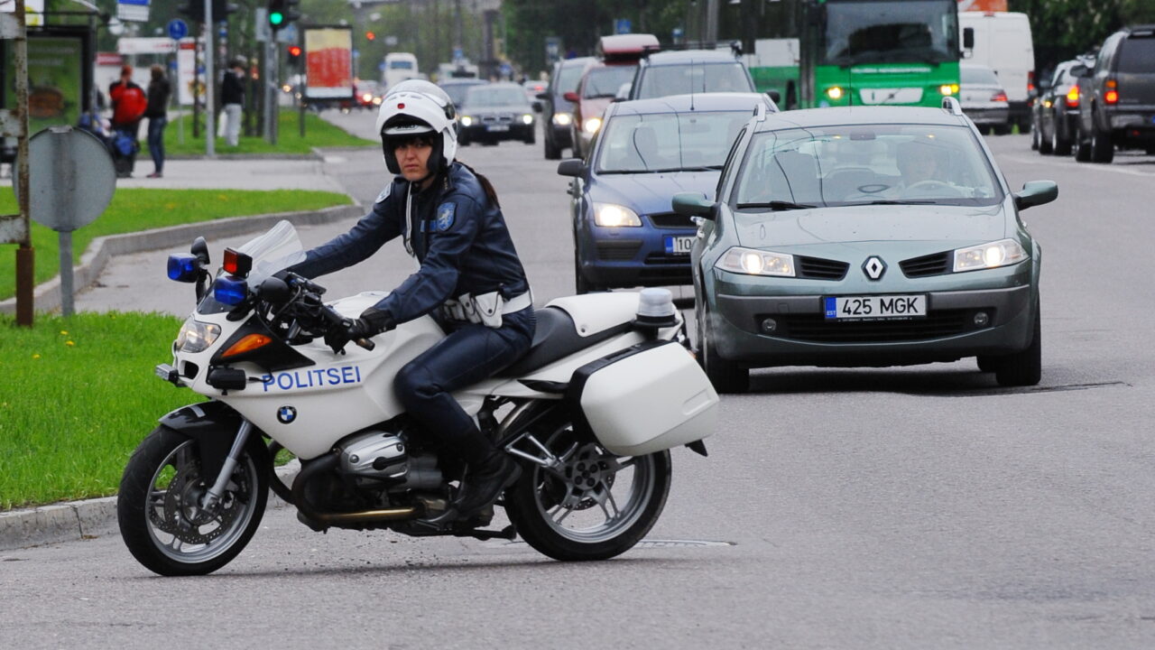 Politsei mootorrattaid on suvel harva näha? PPA vastab, kui palju kaherattalistega aastas maha sõidetakse