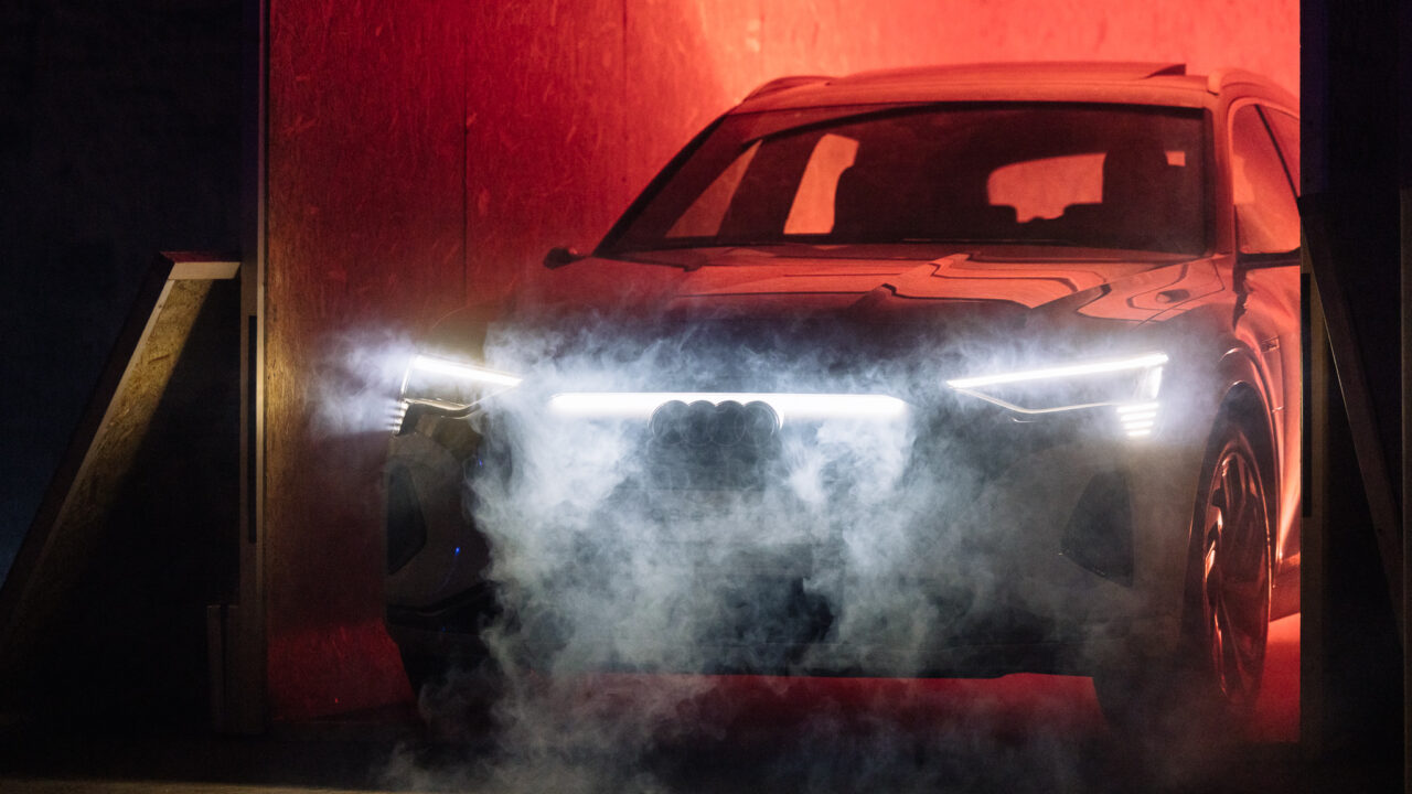 Tallinnas esitleti Audi e-tron elektriauto uuemat versiooni, mis kannab nüüd teist nime