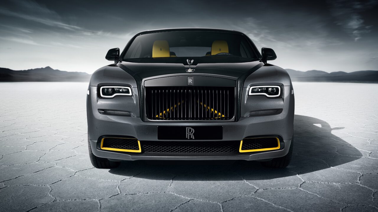 Erimudel Rolls-Royce Wraith on margi viimane V-12-mootoriga kupee