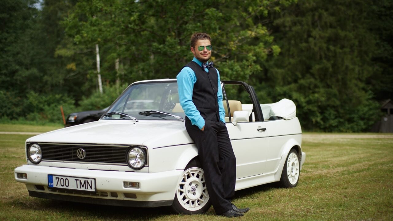 Eesti erilisimate Volkswagenite konkursil kogus enim hääli tartlase Golf 1 Cabriolet