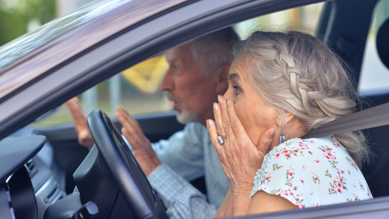 LKF: eakate põhjustatud liiklusõnnetuste arv kasvab, aga noored on jätkuvalt suurim riskigrupp