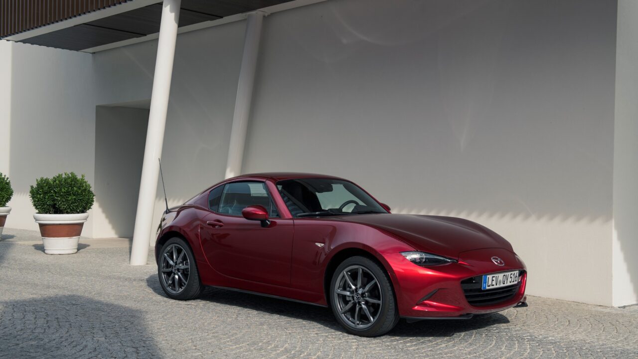 Mazda lõpetab võimsama MX-5 müügi, süüdi on heitmenormid