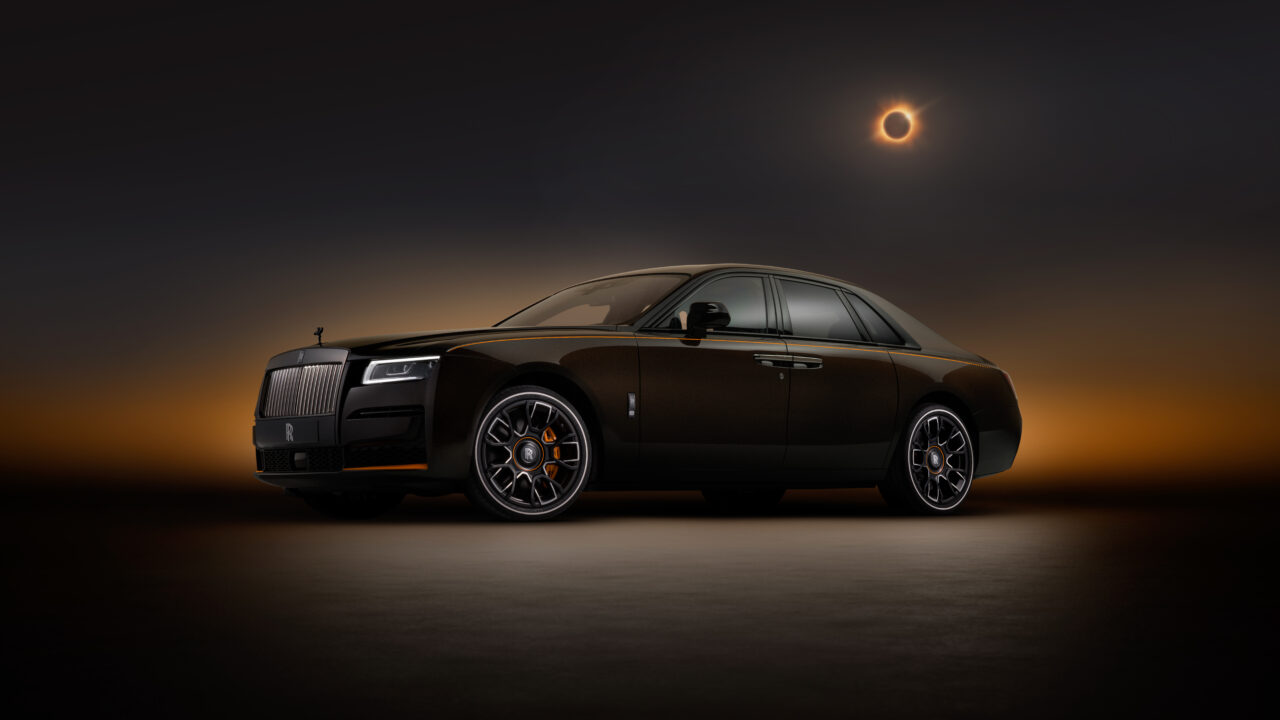 Rolls-Royce Ghost Ekleipsis varjutab päikese mootori igal käivitamisel