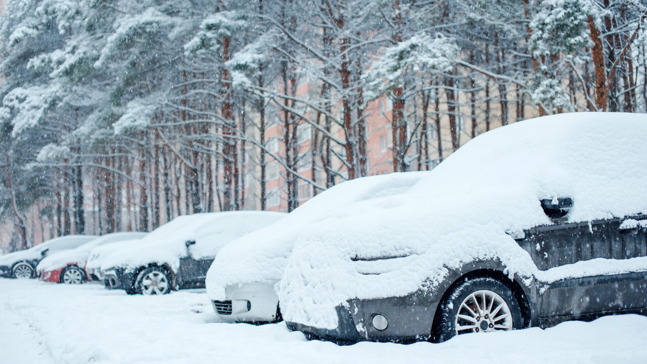 Kas kindlustusselts aitab, kui külmade saabumisega sinu auto ei käivitu?