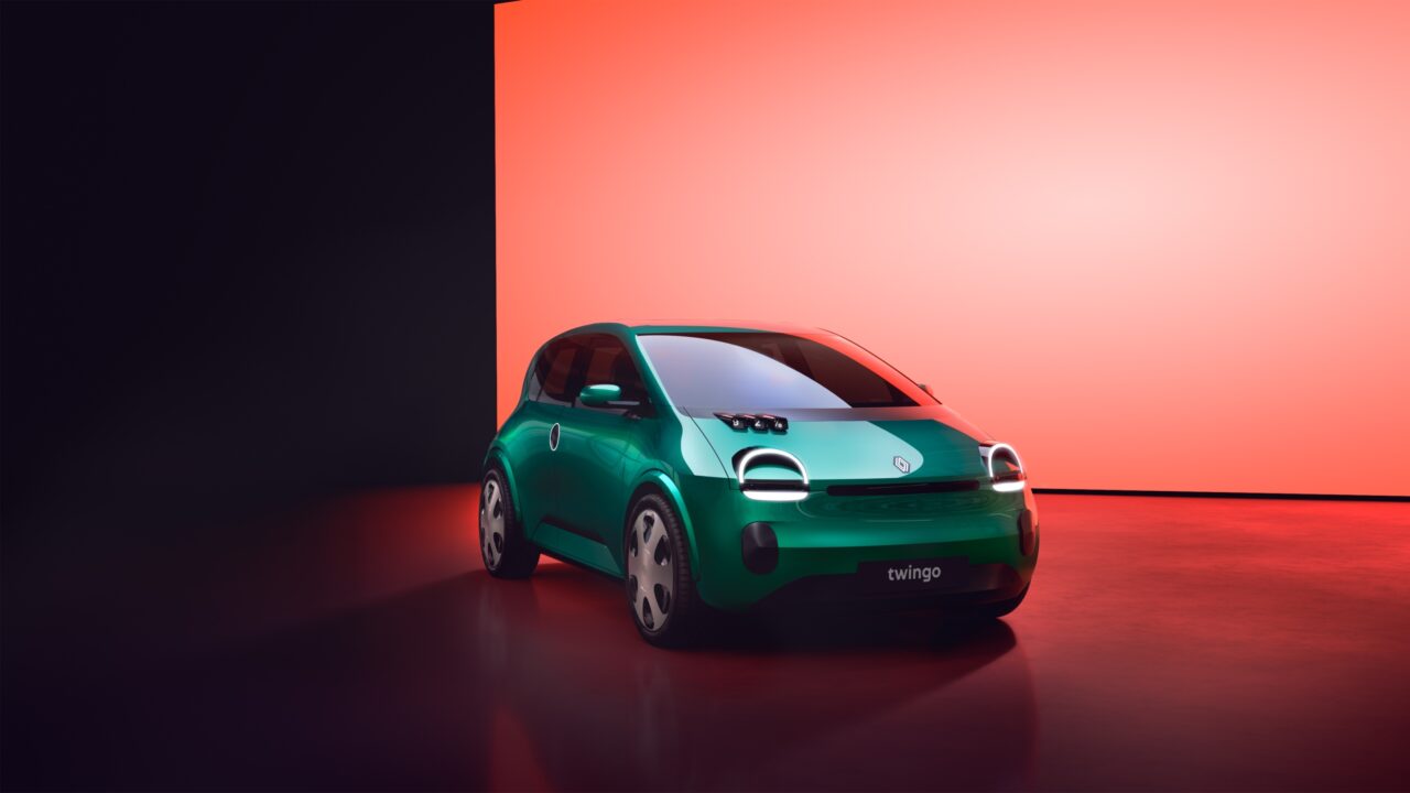 Renault jätkab kuulsate mudelite tagasitoomist elektriautodena Twingoga