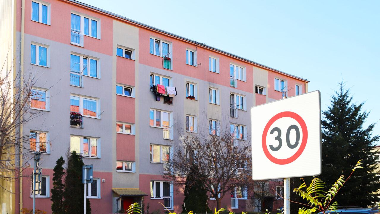Suures osas Tallinna kesklinnast hakkab kehtima 30 km/h piirang