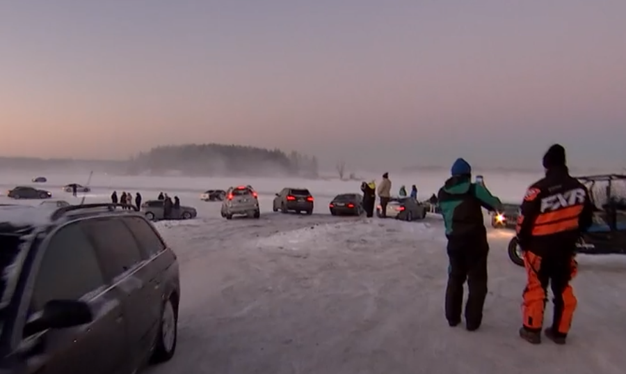Video: krõbe külm täitis Männiku järvejää driftijatega, eemale ei jäänud ka politsei