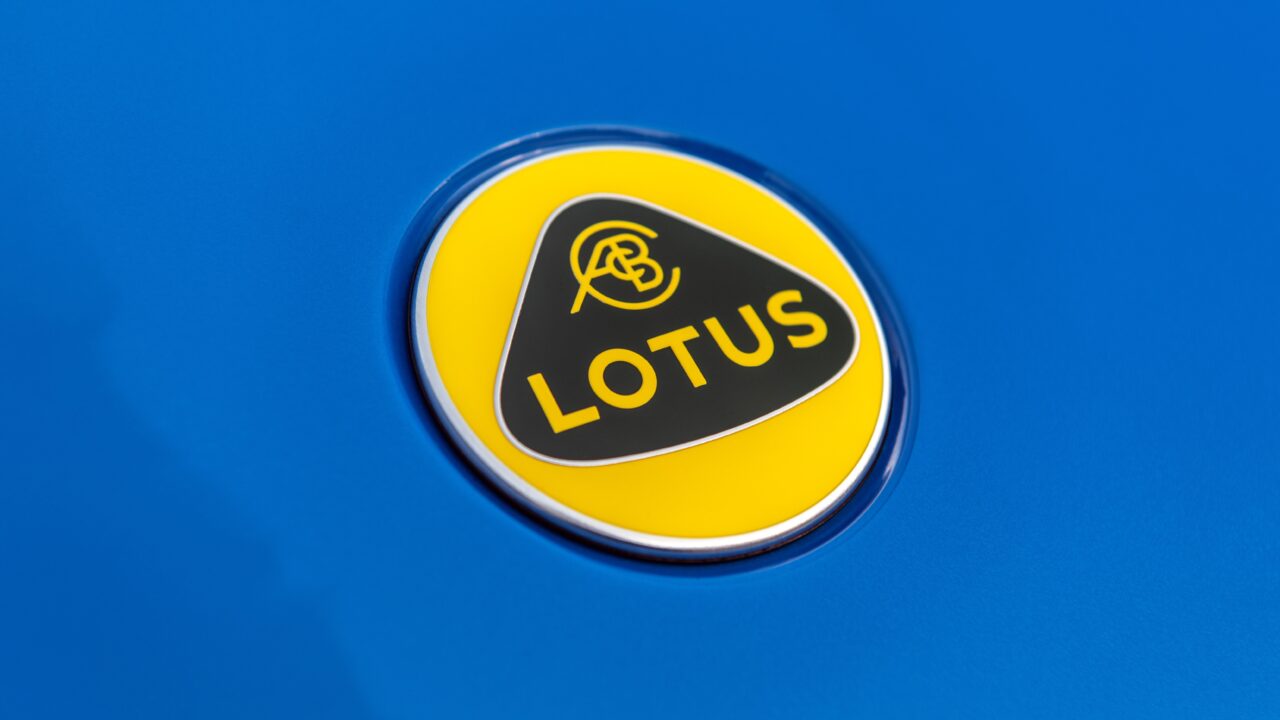 Lotuse elektriline sportauto jõuab turule kolme aasta pärast
