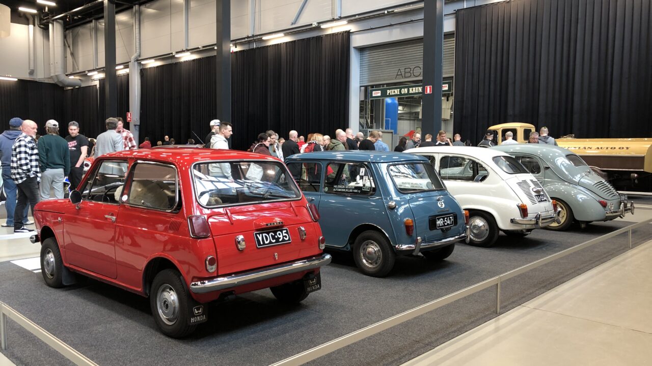 Galerii: Lahti autonäituse fookus olid küll väikesed autod, aga valik oli see-eest suur thumbnail
