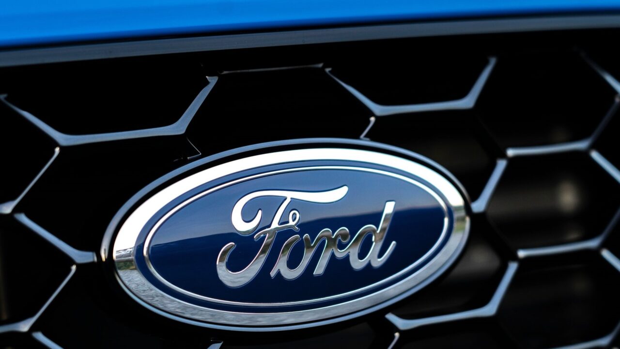 Ford tühistas plaani hakata tootma 7-kohalisi elektrilisi linnamaastureid