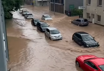 Mida teha, kui auto keset üleujutust otsad annab?