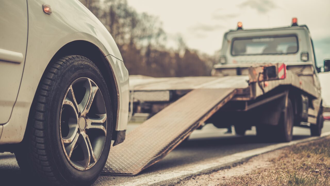 Teeme veel kord selgeks: millal on mul võimalik appi kutsuda autoabi?